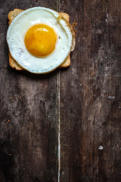 Омлет, кофе, яйца, горячий завтрак — стоковое фото