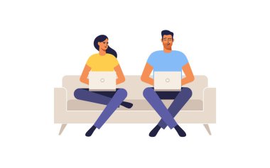 Evdeki kanepede oturan çift dizüstü bilgisayarlarla çalışıyor. Vektör İllüstrasyonu.