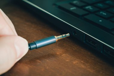 Kulaklığa Kulaklık Kablosu Ekle Not Defteri Jack