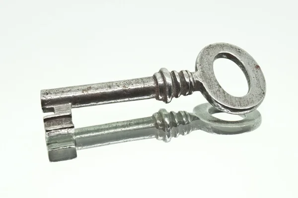 Llave de hierro muy antigua — Foto de Stock