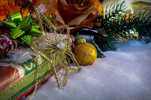 Christmas Decoration With Snow — Stock Photo, Image