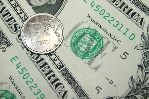 Rublesi, para, para, Doları