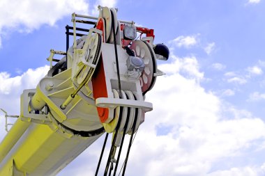 Gökyüzü inşaat vinç hidrolik BOM