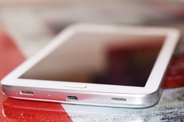 Modern tablet Pc Masası