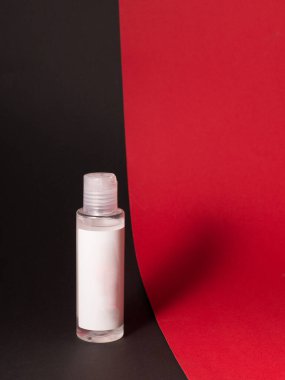 Beyaz tüp şampuan, saç kremi, saç durulama, gargara, arka plan..