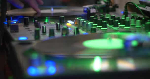 Dj dans le club — Video