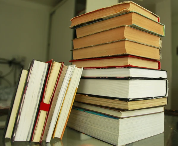 Kitap yığını
