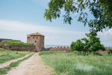 Bilhorod-Dnister kalesi tarihi bir anıttır.