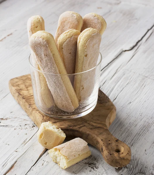 Bolinhos Ladyfingers, Savoiardi, bolos de esponja doce — Fotografia de Stock