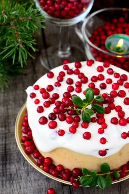beyaz çikolatalı cheesecake cranberries ile tart