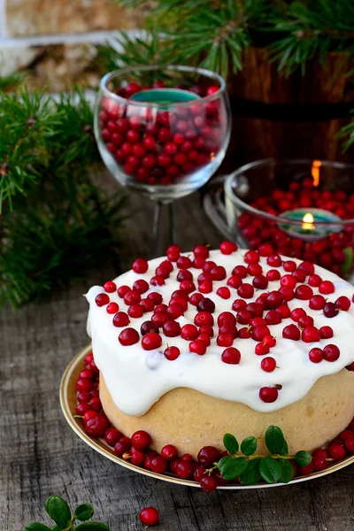 Torta de bolo de queijo de chocolate branco com cranberries — Fotografia de Stock