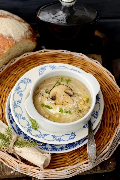 Sopa de setas de otoño —  Fotos de Stock