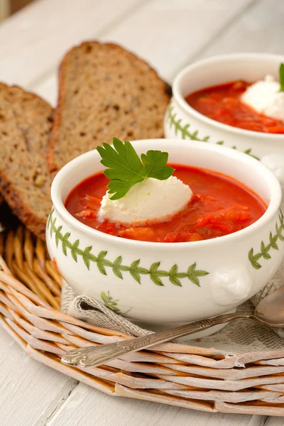 Soupe de tomates aux croûtons — Photo