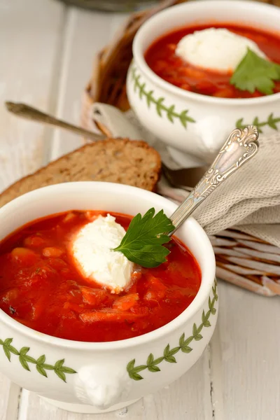 Soupe de tomates aux croûtons — Photo