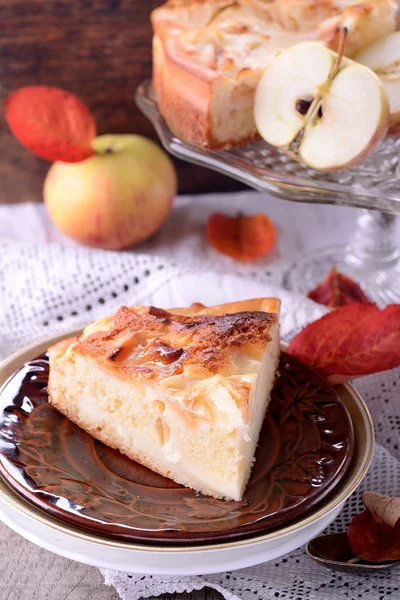 Homemade Organic Apple Pie Dessert Ready to Eat — Stock Photo, Image