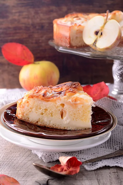 Homemade Organic Apple Pie Dessert Ready to Eat — Stock Photo, Image