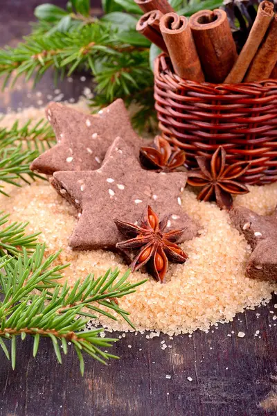 Biscuits au chocolat de Noël aux graines de sésame nature morte — Photo