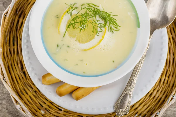 Avgolemono - sup ayam Yunani — Stok Foto