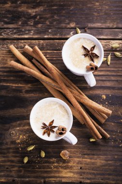 Masala çay baharatlar ile