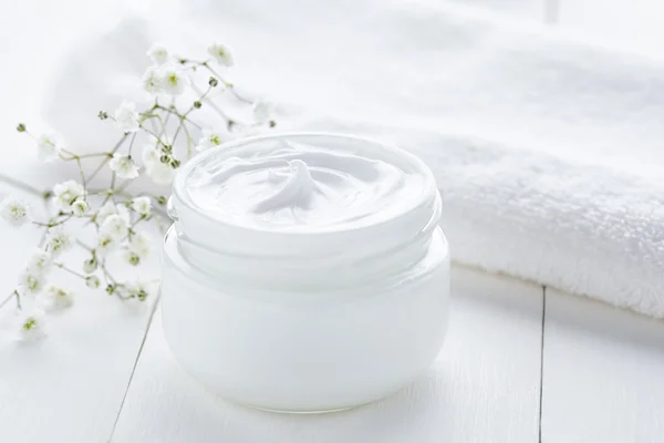 Creme facial natural bem-estar cosmético orgânico saudável e produto de relaxamento Imagem De Stock