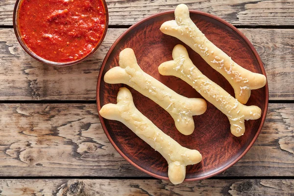 Galletas creativas tradicionales de masa de Halloween — Foto de Stock