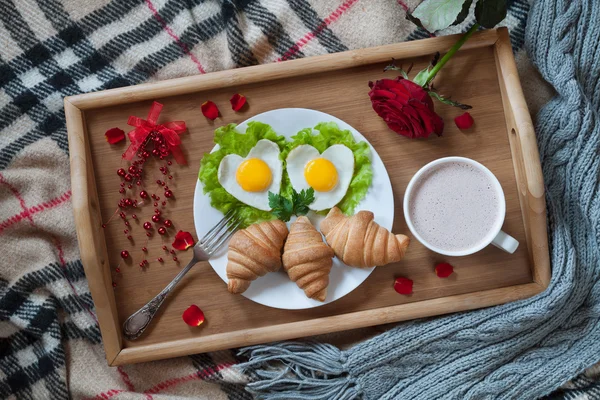 Petit Dejeuner Romantique Images Libres De Droit Photos De Petit Dejeuner Romantique Depositphotos