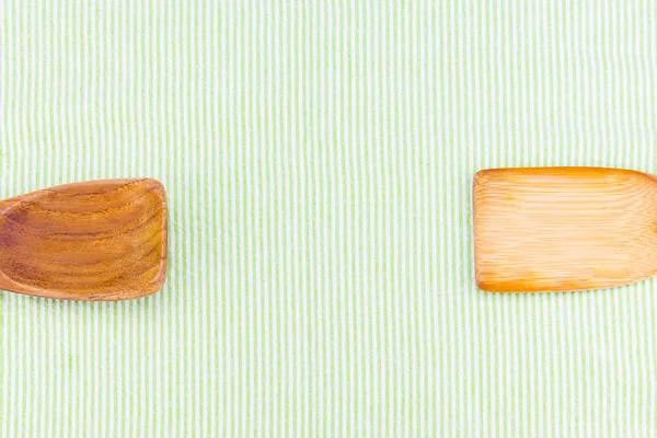 Κάτοψη ξύλινου κουταλιού στην Πράσινη — Φωτογραφία Αρχείου