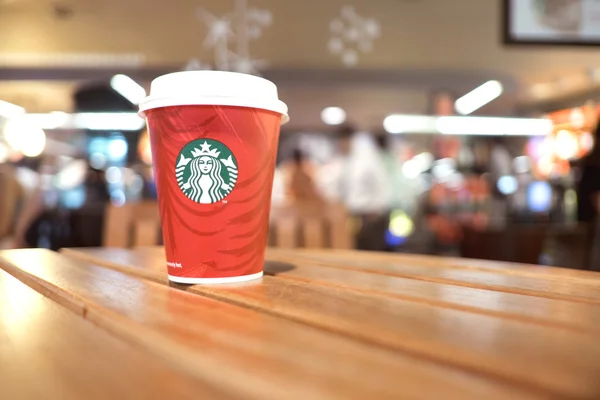 Starbucks sıcak içecek kahve — Stok fotoğraf
