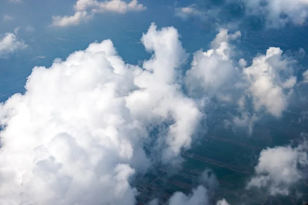 Небо над облаками — стоковое фото