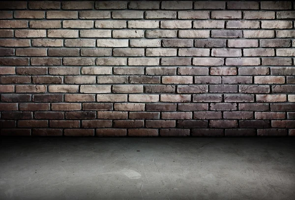 Rum perspektiv, brick wall och cement marken, grunge — Stockfoto