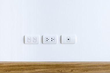 Dübel için elektrik, telefon ve kablolu televizyon
