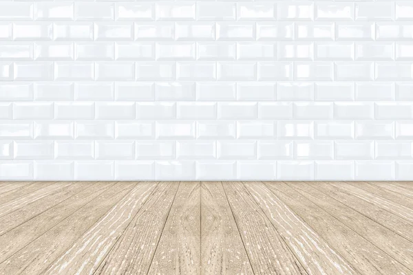 Біла керамічна цегляна плитка стіна та дерев'яна підлога — стокове фото