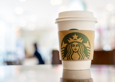 Starbucks sıcak içecek kahve