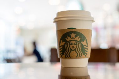 Starbucks sıcak içecek kahve