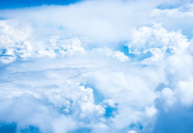 Mavi gökyüzünün ve bulut Top havadan görünümü