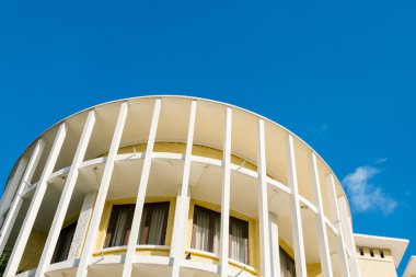 kadar bina yuvarlak arıyorsunuz