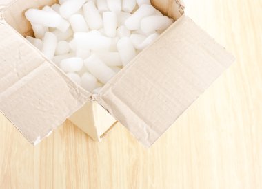 Açık kahverengi Crumpled kutusu