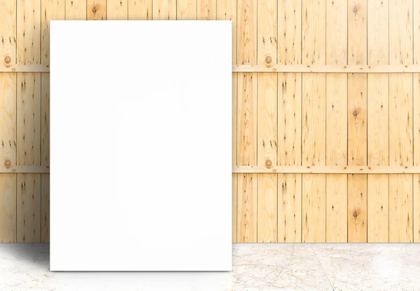 Cartel de papel blanco en blanco — Foto de Stock