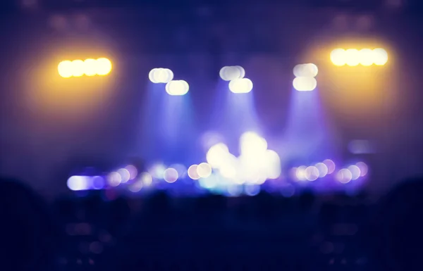 Bokeh aydınlatma konserinde — Stok fotoğraf