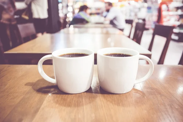 Par de tazas de café blanco — Foto de Stock