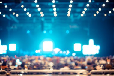 Seyirci ile konser bokeh aydınlatma