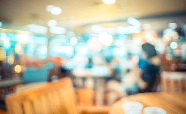 Vintage filtre, kahve dükkanı insanlarda