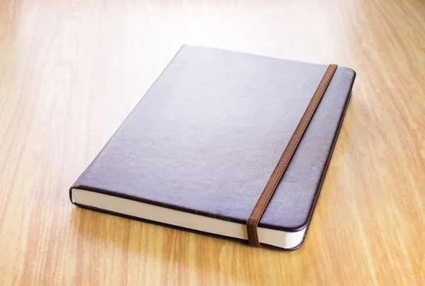 Cuaderno de tapa dura marrón — Foto de Stock