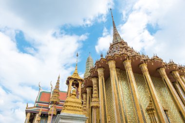 Zümrüt Buda Tapınağı