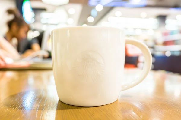 スターバックスのホット飲料コーヒー — ストック写真