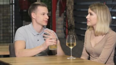 Couple talking at the restaurant