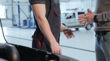 Mekanik ve istemci el sallamak