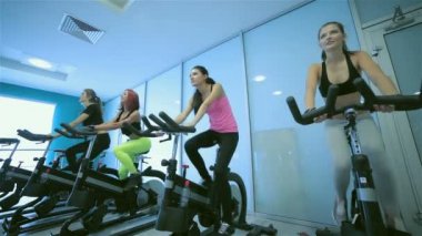 Fitness bisiklet birlikte