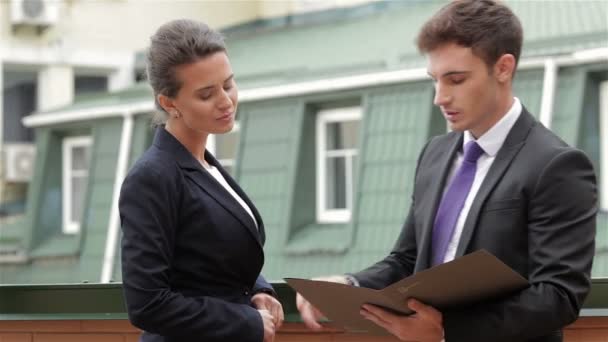 Colegios se habían reunido en materia de negocios — Vídeos de Stock