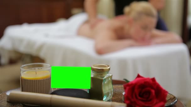 Bild einer Frau im Wellness-Salon — Stockvideo